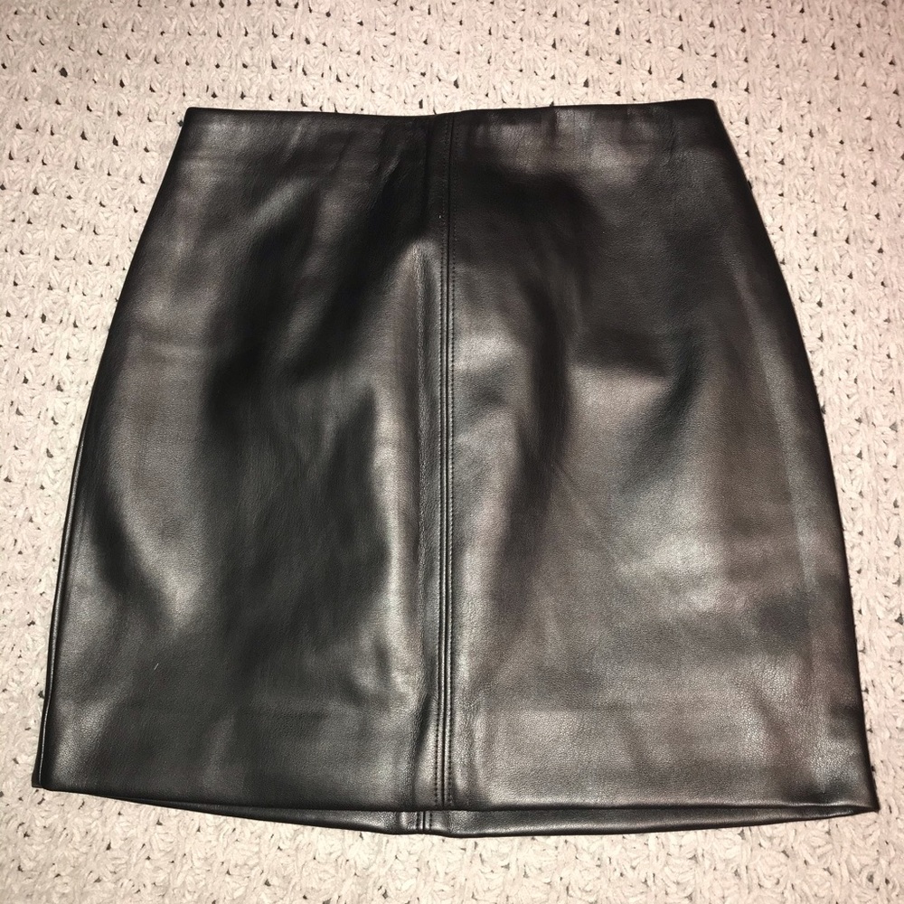 Hollister leather skirt